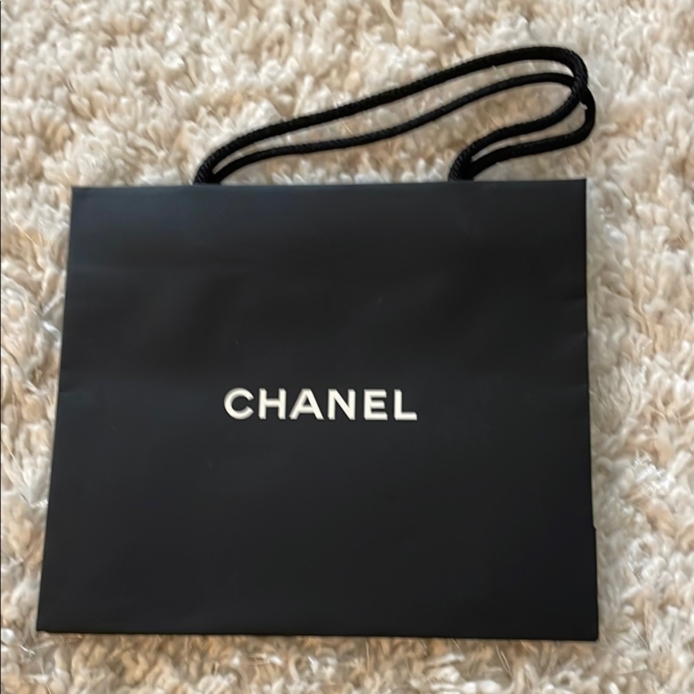CHANEL Black Gift Bag